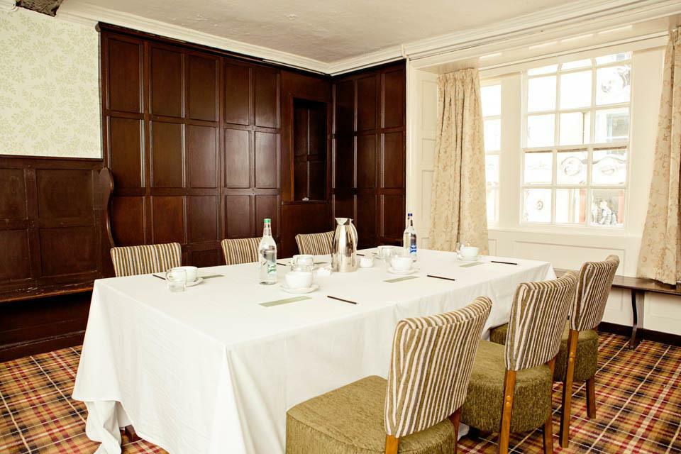 The Kings Arms Hotel Бицестер Интериор снимка